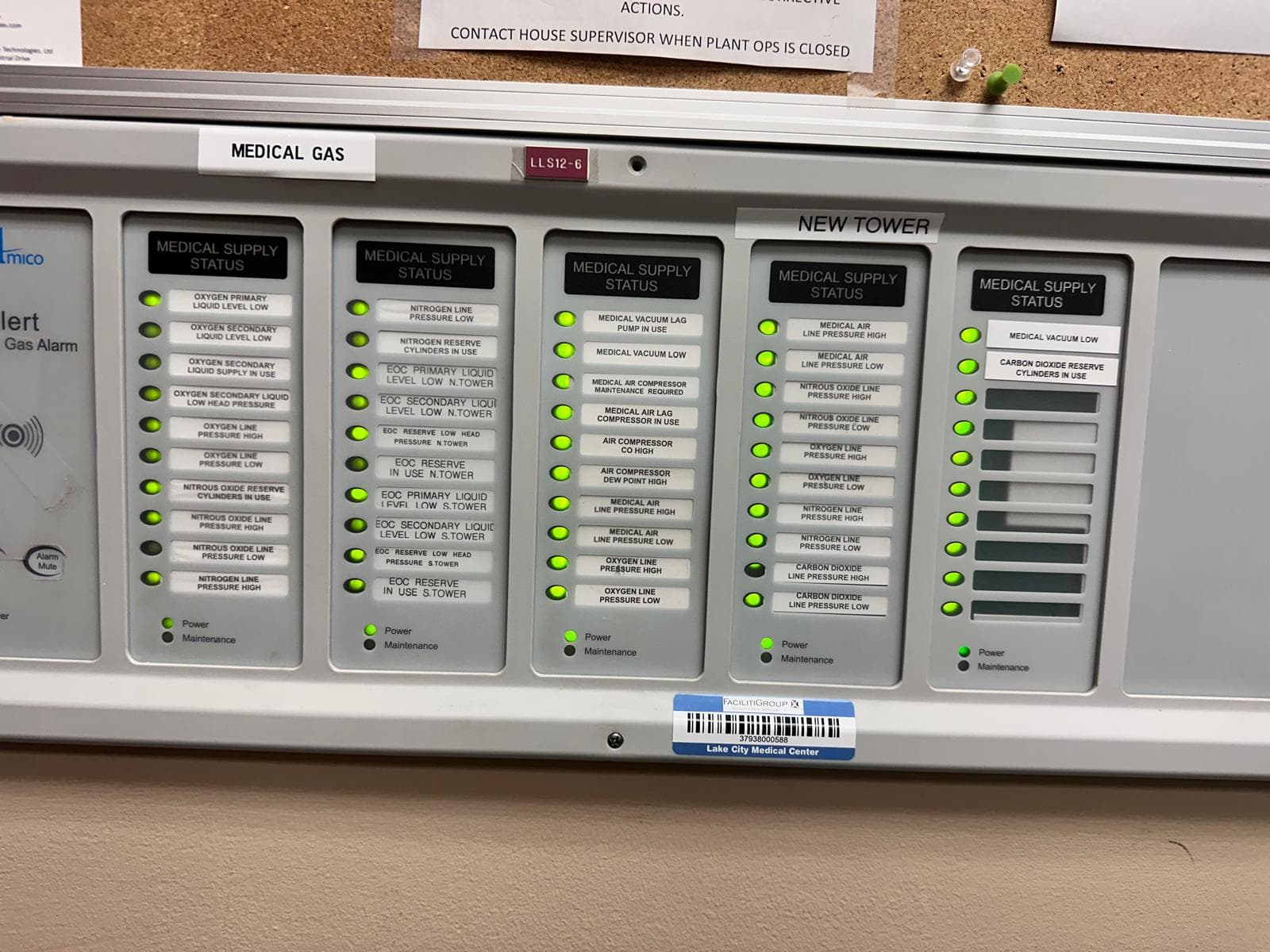 Medical gas alarm panel